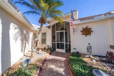 Welcome to this beautiful 3 bedroom/2 bath pool home locatated - photo 3