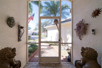 Welcome to this beautiful 3 bedroom/2 bath pool home locatated - photo 4