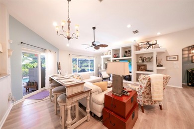 Welcome to this beautiful 3 bedroom/2 bath pool home locatated - photo 10