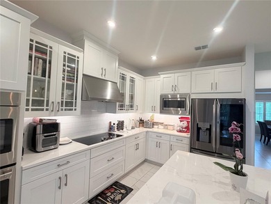 Stunning 2021 Built Taylor Morrison Bimini Model Home for Sale! - photo 30
