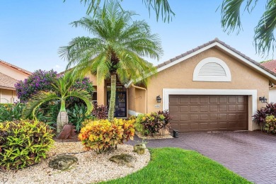 Lake Home For Sale in Boynton Beach, Florida