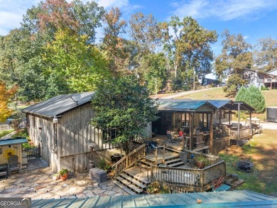 Private 6.6-Acre Estate with Pool, Guest Apartment & Workshop! - photo 37