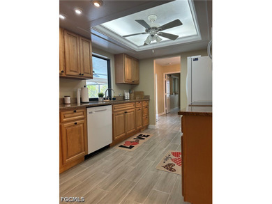 This 3/2 house with open floor plan, heated pool, large back - photo 10