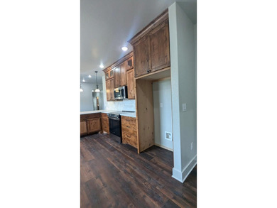 Move-In Ready! Welcome to this stunning, open-concept new