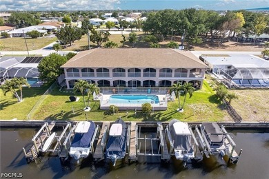 JUST BRING YOUR BOAT AND SUNSCREEN!!! Boating life is front and - photo 1