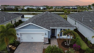PRICE REDUCTION!!! UPGRADES GALORE !!! Artistic design, Love & - photo 28