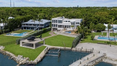 Private Helicopter Estate in the Florida Keys. Behind private - photo 2