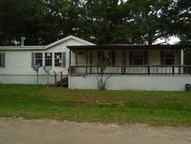 Cedar Creek Lake Home Sale Pending in Mabank Texas