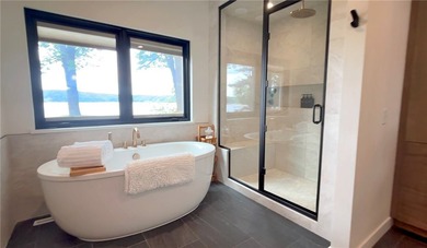 Rare opportunity for a luxury home on the most valuable lot on - photo 21