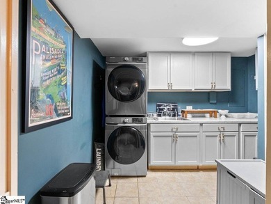 Multi-generational living on LARGE waterfront lot - photo 32