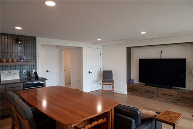 Rare opportunity for a luxury home on the most valuable lot on - photo 33