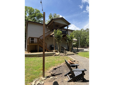 Enjoy being at your own Lake Home! This property features 3bdrm - photo 45