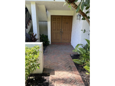 (private lake, pond, creek) Condo For Sale in Boca Raton Florida