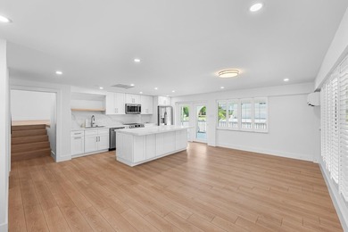 Some homes simply arrive finished -- and this Duck Key - photo 6