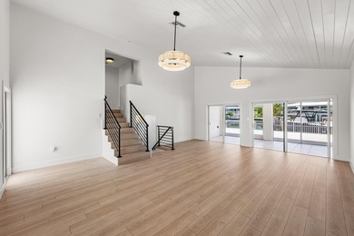 Some homes simply arrive finished -- and this Duck Key - photo 9