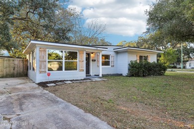 Cute Concrete Block 3BR/1BA home. Remodeled 3 years ago w/new - photo 4