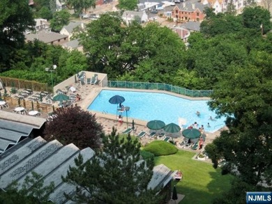 Horizon Road- Unit G-3 This 2 bedroom and 2 bath duplex up split - photo 6