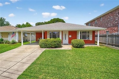 Lake Pontchartrain Home For Sale in Metairie Louisiana
