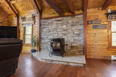 Experience the perfect blend of rustic seclusion and modern - photo 13