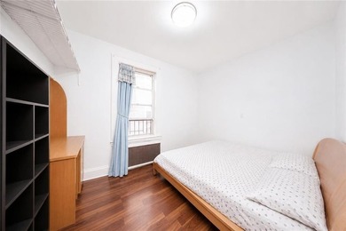 Welcome to this charming semi-detached single-family home - photo 14