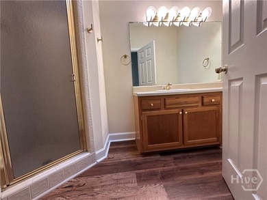 Move in ready 3 bedrrom 2 bath home with partial water view - photo 15