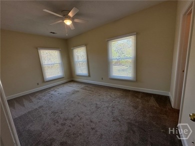 Move in ready 3 bedrrom 2 bath home with partial water view - photo 16