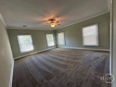 Move in ready 3 bedrrom 2 bath home with partial water view - photo 17