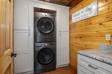 Experience the perfect blend of rustic seclusion and modern - photo 17