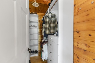 Experience the perfect blend of rustic seclusion and modern - photo 33