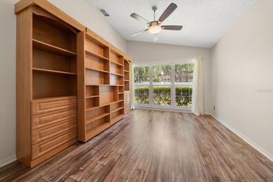 Enjoy the perfect blend of peaceful lakeside surroundings and - photo 10