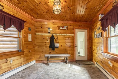 Experience the perfect blend of rustic seclusion and modern - photo 50