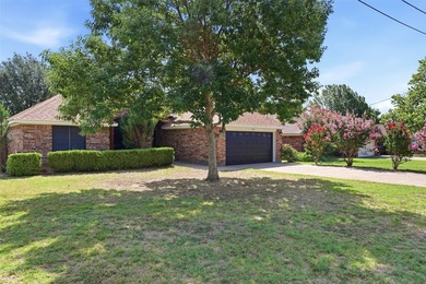 Additional listing photo 1