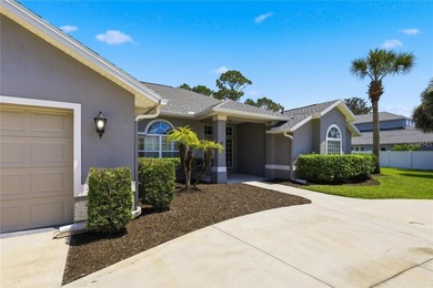 Virtually Staged. Welcome to this beautifully maintained - photo 3