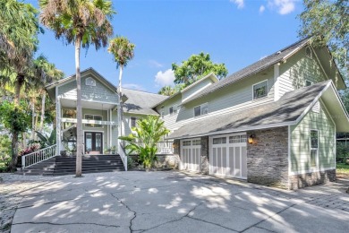 Lake Home For Sale in Geneva, Florida