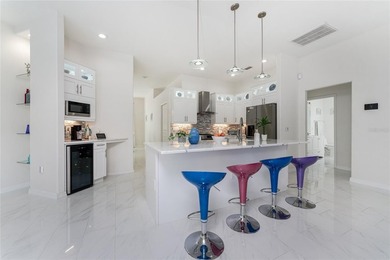 Impressive 4 Bedroom, 3 Bedroom home with attached two car - photo 14