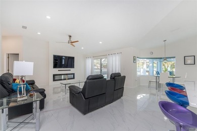 Impressive 4 Bedroom, 3 Bedroom home with attached two car - photo 21
