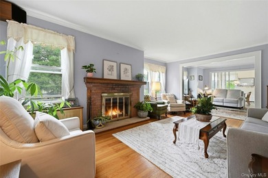 This charming country home on a quiet street in Port Jefferson - photo 1