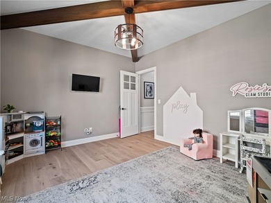 Welcome to this one of a kind newly custom built home in the - photo 21