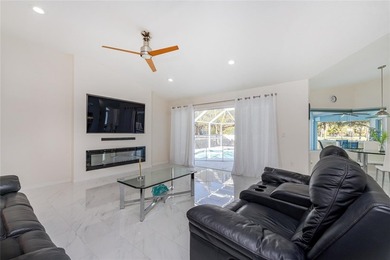 Impressive 4 Bedroom, 3 Bedroom home with attached two car - photo 22