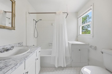 613 Cypress Ct. offers a perfect blend of southern charm and - photo 23