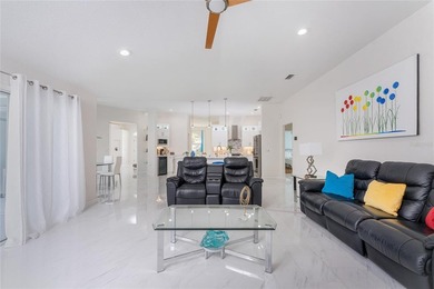 Impressive 4 Bedroom, 3 Bedroom home with attached two car - photo 24