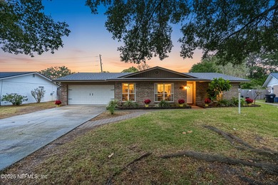 Doctors Lake Home For Sale in Orange Park Florida