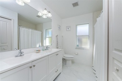 Impressive 4 Bedroom, 3 Bedroom home with attached two car - photo 33