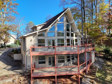(private lake, pond, creek) Home Active Under Con in Young Harris Georgia