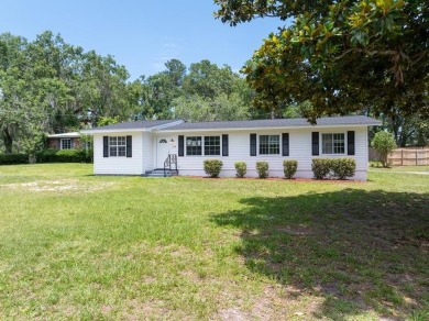 Lake Frances - Madison County Home For Sale in Madison Florida