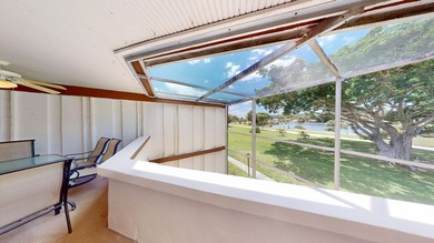 Welcome to your tranquil Florida retreat! This light-filled - photo 6
