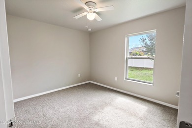 Beautiful home custom built in 2018 with HUGE Master bedroom and - photo 17
