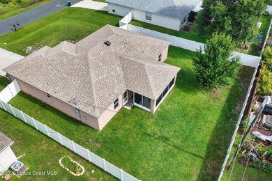 Beautiful home custom built in 2018 with HUGE Master bedroom and - photo 24
