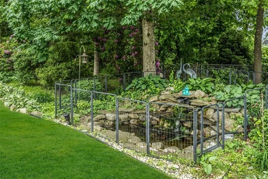 A rare opportunity offering true versatility-this beautifully - photo 39