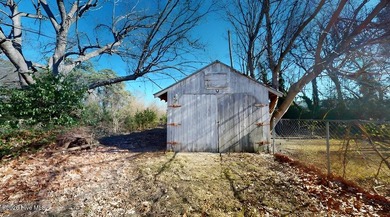 Built in 1905, this solid brick home offers a rare opportunity - photo 41